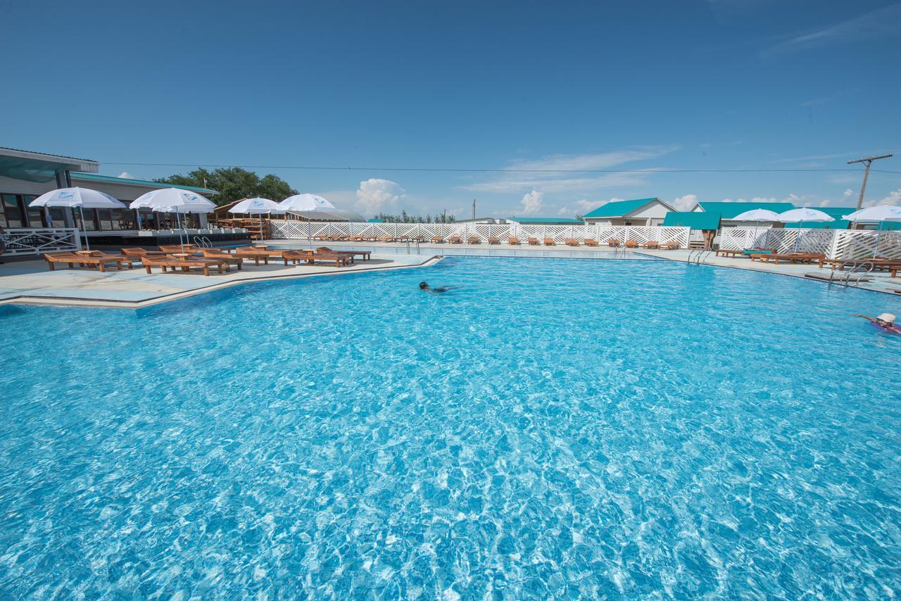 Aquamarine Resort Akshi ภายนอก รูปภาพ