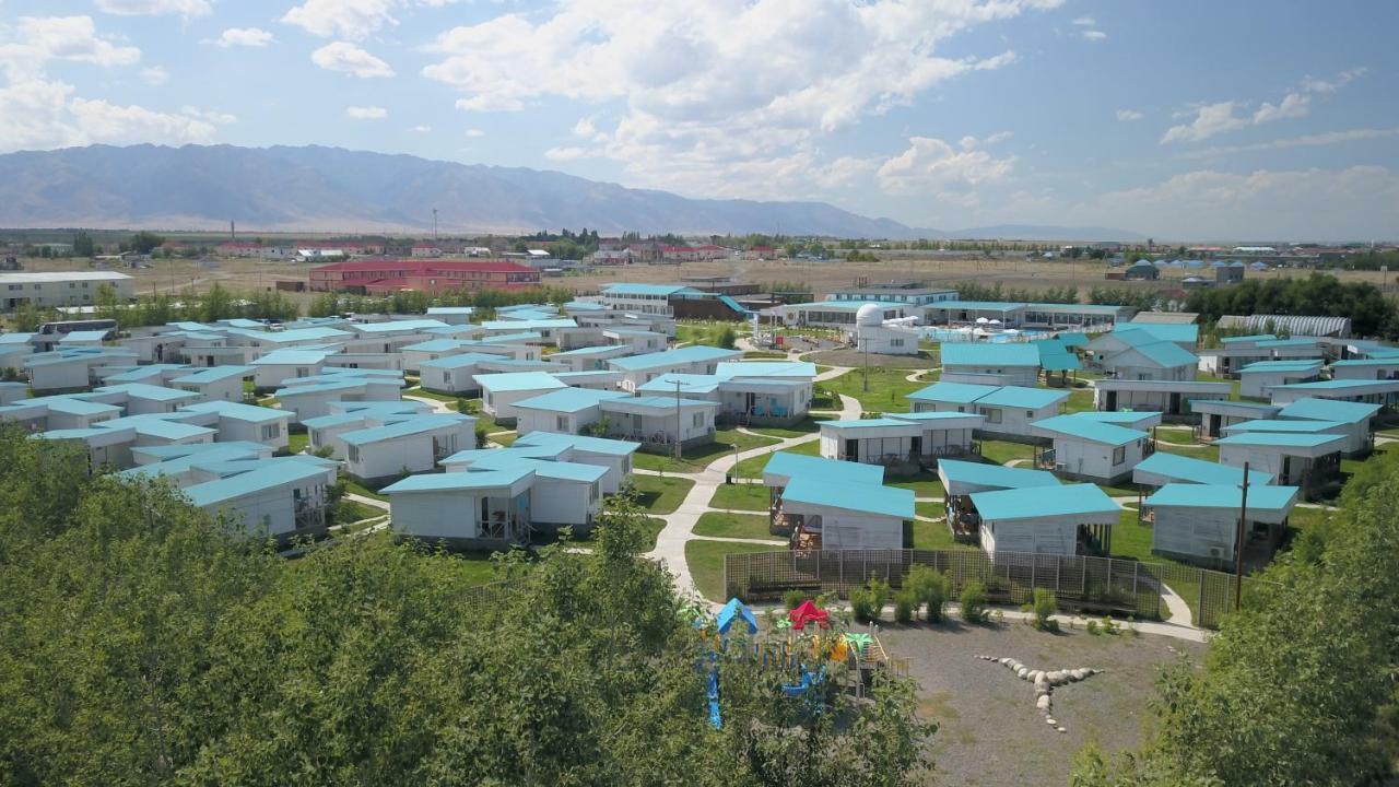 Aquamarine Resort Akshi ภายนอก รูปภาพ